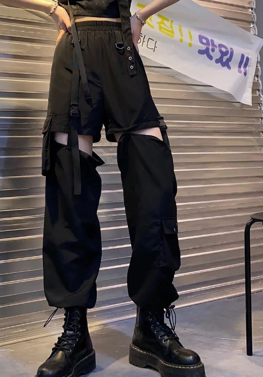 Cargo Pants Detail