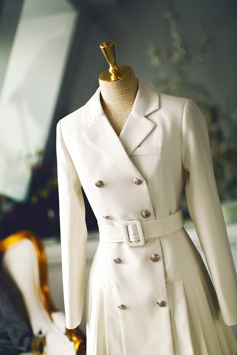 Women's Suit Image 3