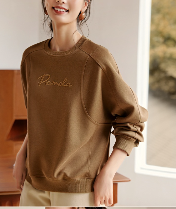 Short Padded Shoulder Loose Sweater Image 1