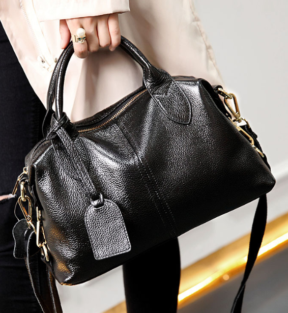 Elegant Shoulder Bag