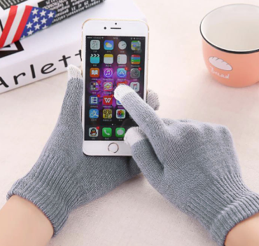 Warm Gloves Rose Red