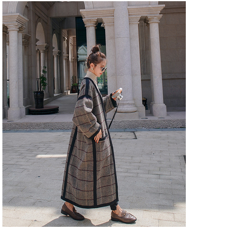 Tweed Coat Image 6