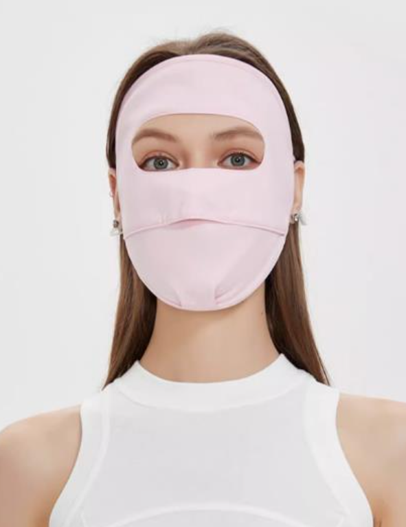 Different styles of full face mask