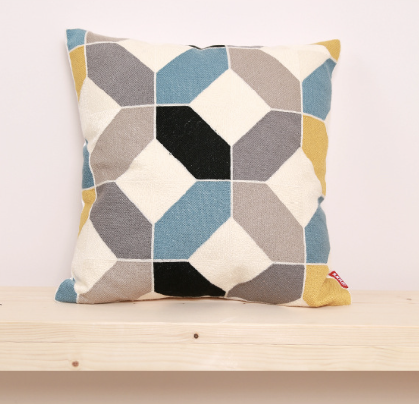 Geometric Cushion Cover 4