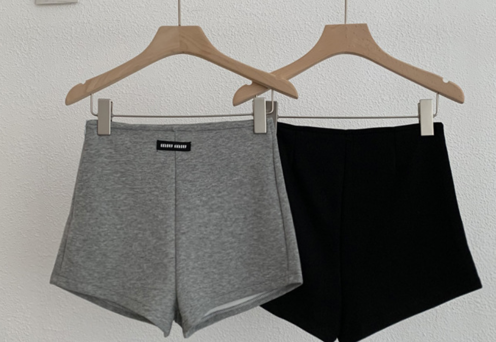 Shorts Image 2