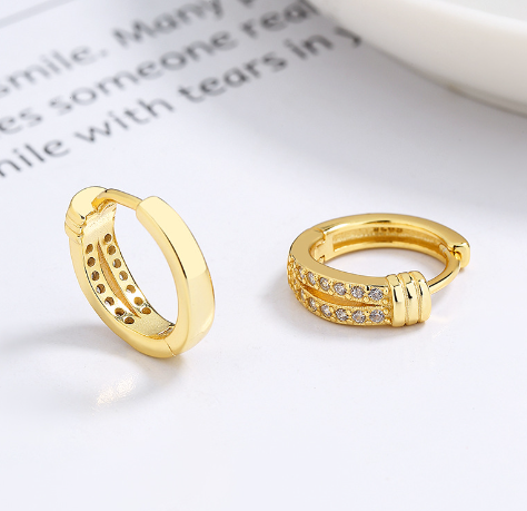 Earring Image 1