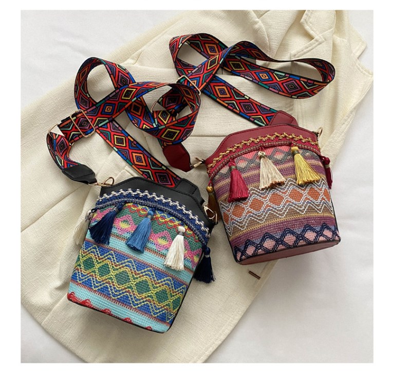 Green Canvas Shoulder Bag