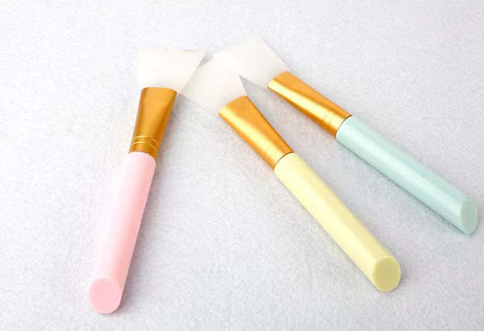 Silicone Facial Mask Brush 4