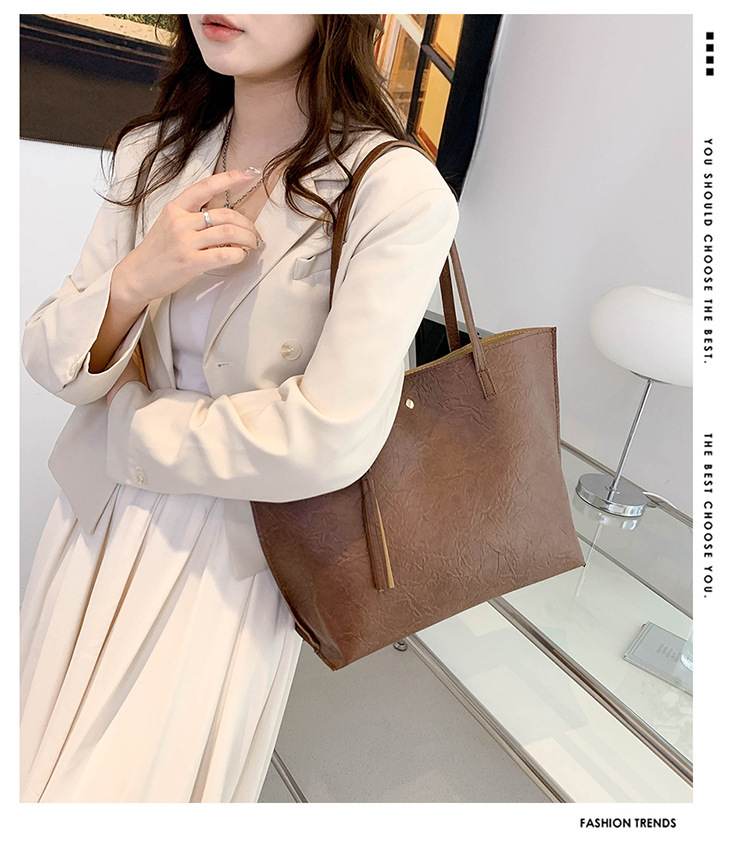 Crossbody bag in Black
