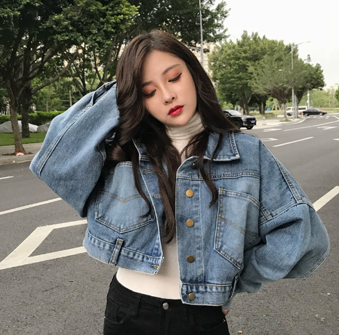 Loose-Fit Denim Jacket Image 2