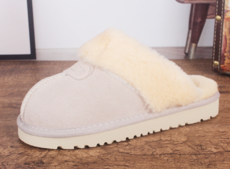 Winter warm non-slip slippers image 2