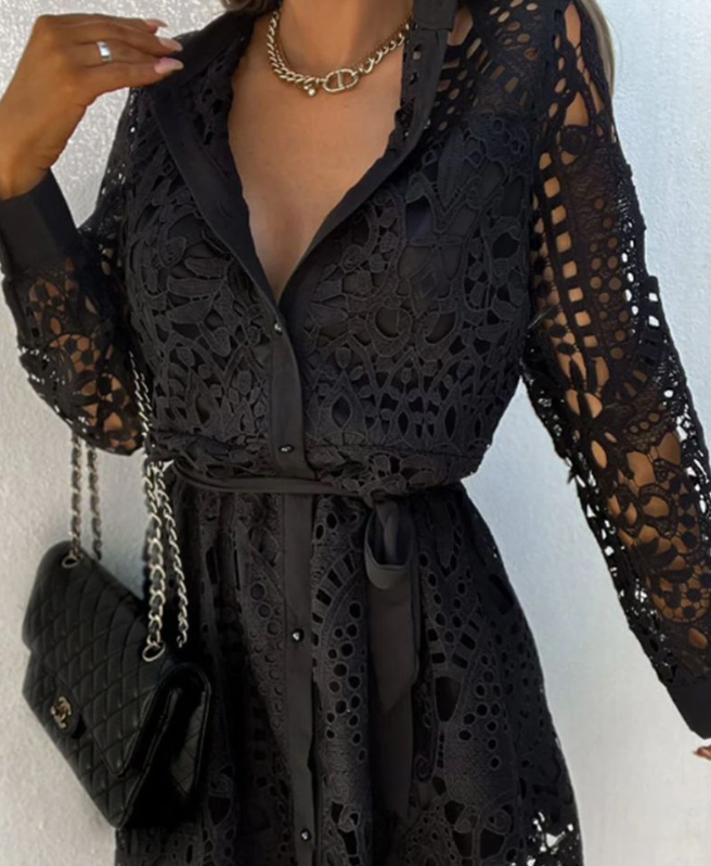 Chic Lace Dress