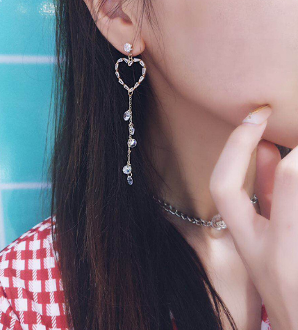 Heart-Shaped Tassel Earrings