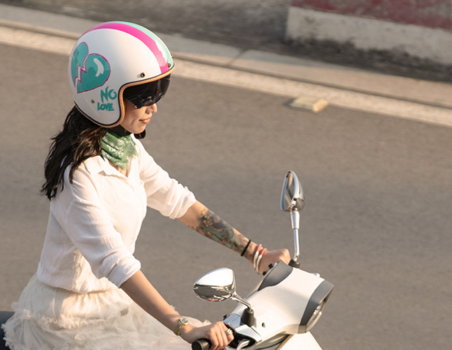 Cyril Vintage Motorcycle Helmet