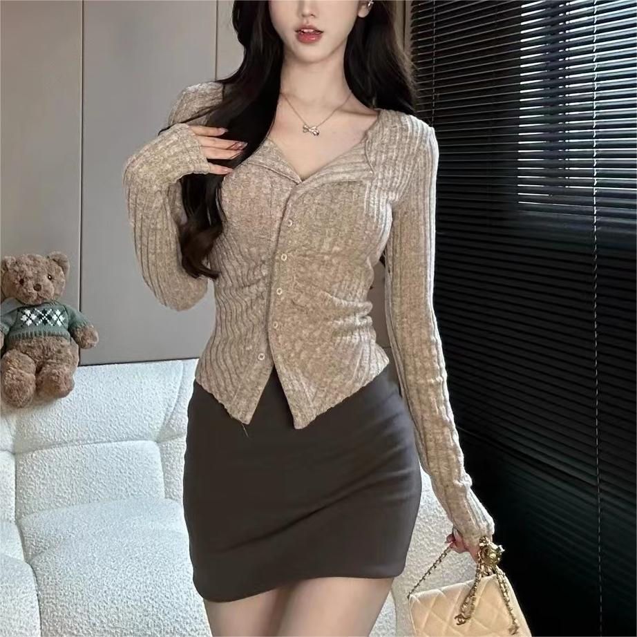 Korean Knit Women's Cardigan - Image 3
