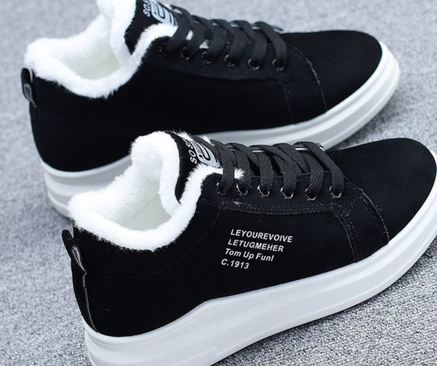 Sneaker Image 3