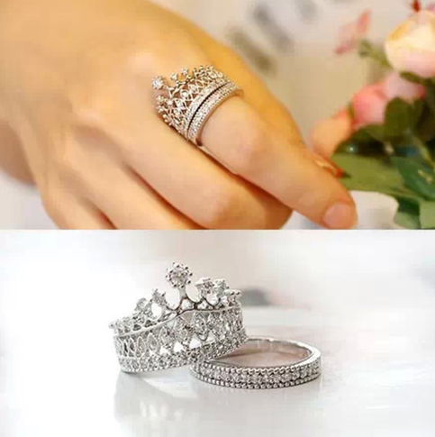 Zirconia Crown Ring Set - Image 2