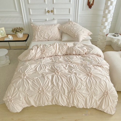 Cozy Bedroom Setting