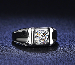 Sterling Silver Ring Image 1