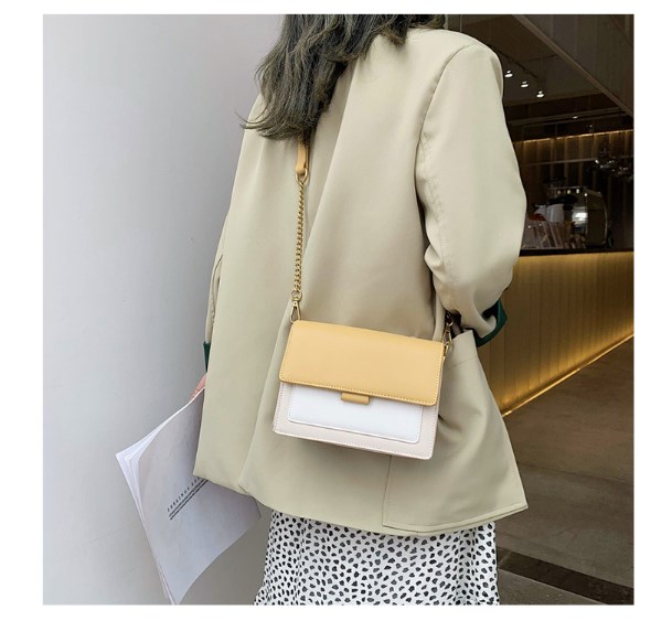 Stylish shoulder bag