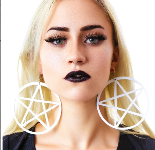Exaggerated Star Earrings 4