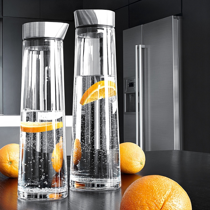 Thickened Glass Juice Pot Front View