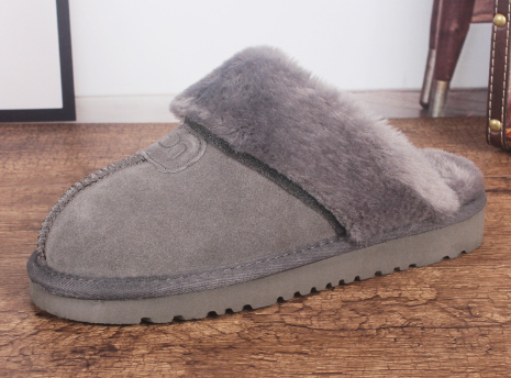 Winter warm non-slip slippers image 3