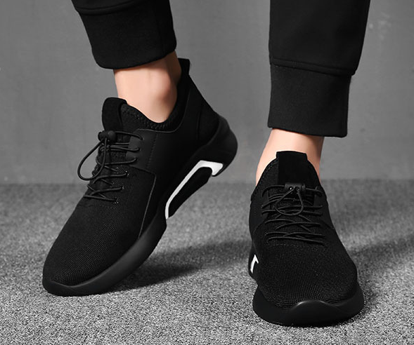 Breathable Running Shoes Image 4