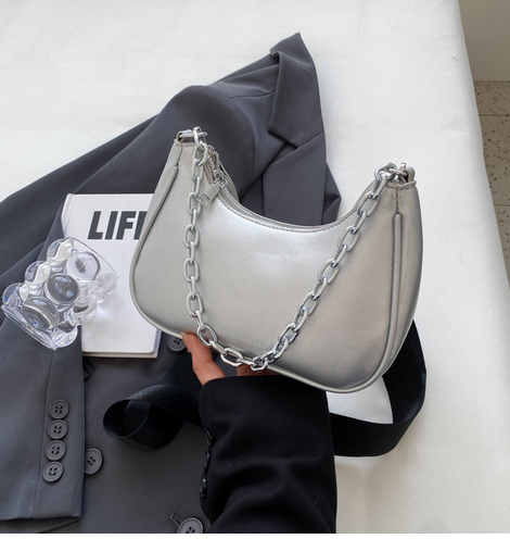 Shoulder Bag Image 3