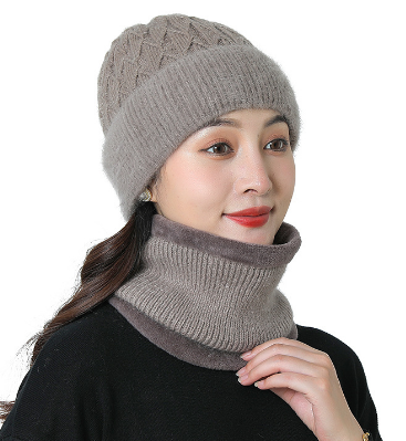 Women's Fleece Warm Wool Hat Scarf Suit Image 4