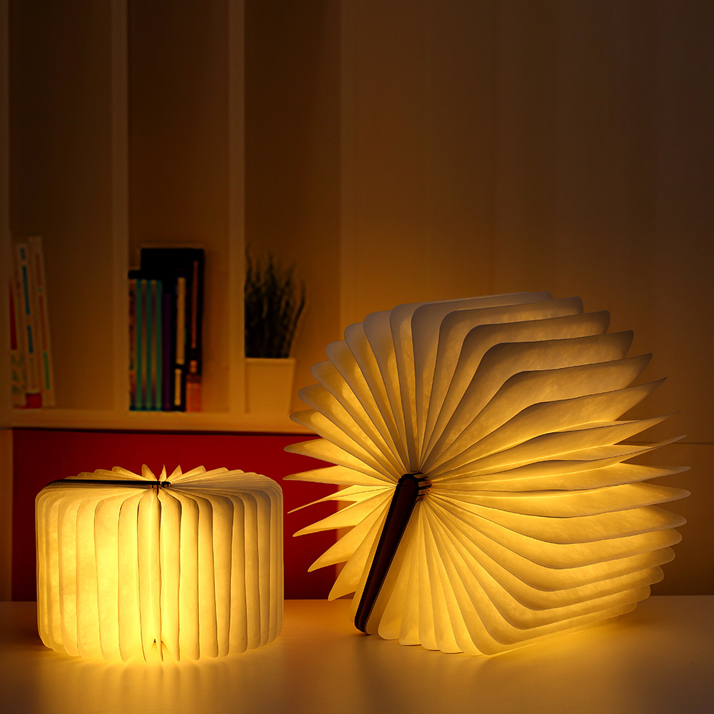 Book Lamp Image 3