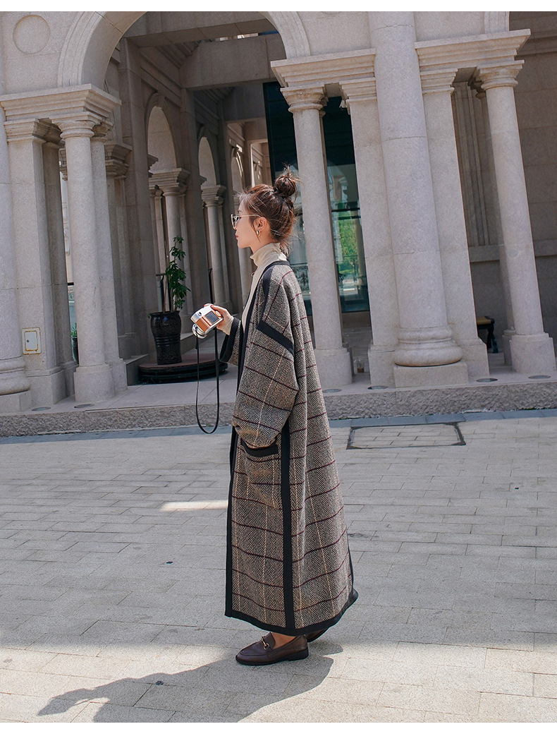 Tweed Coat Image 4