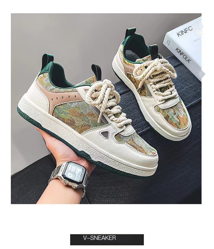 נעלי ספורט ואן גוך - מבט מהצד