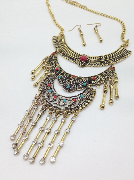 Vintage Turquoise Necklace and Earring Set
