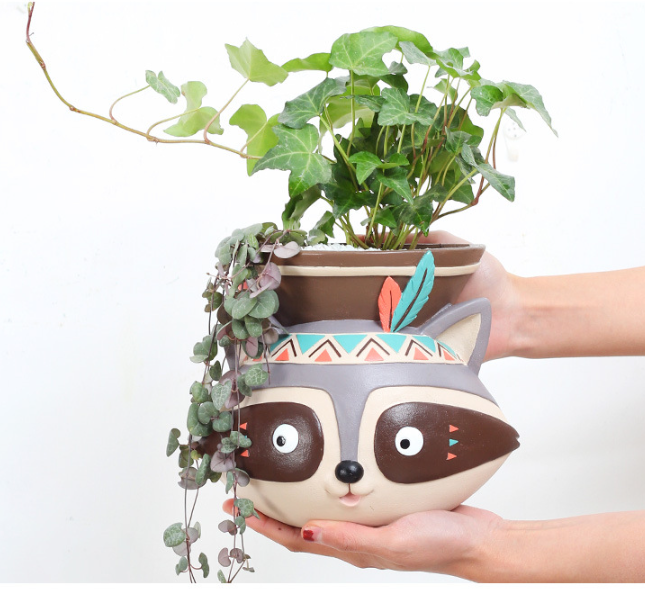 Wall Mounted Plant Pot - Elephant