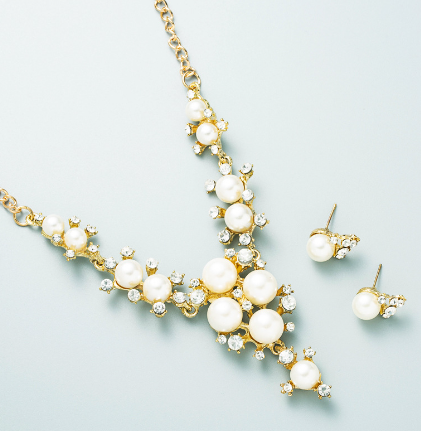 Luxury Necklace Image 5