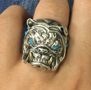 Blue Eyed Dog Ring