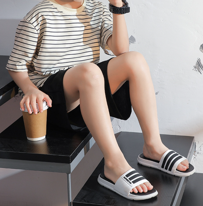 Men's Sandals Image 4