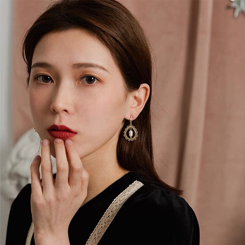 Korean Baroque Pearl Drop Earrings