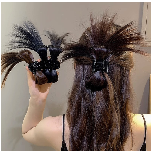 Lazy Chic Shark Clip Style