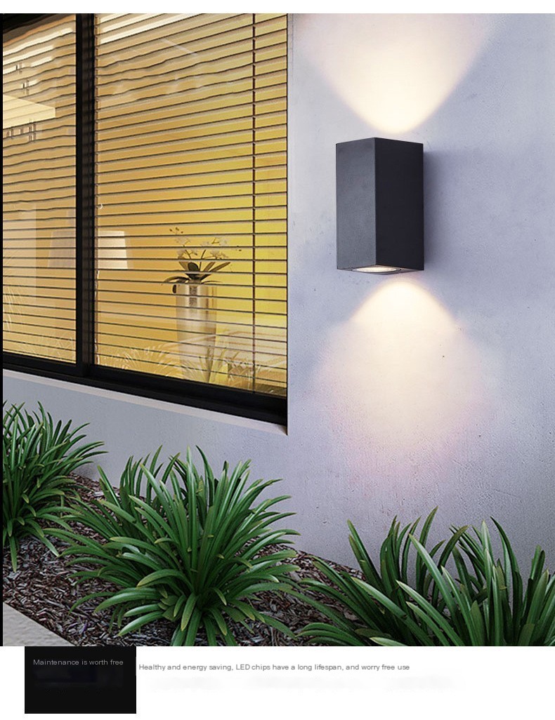 Outdoor Double-Headed Wall Lamp 5