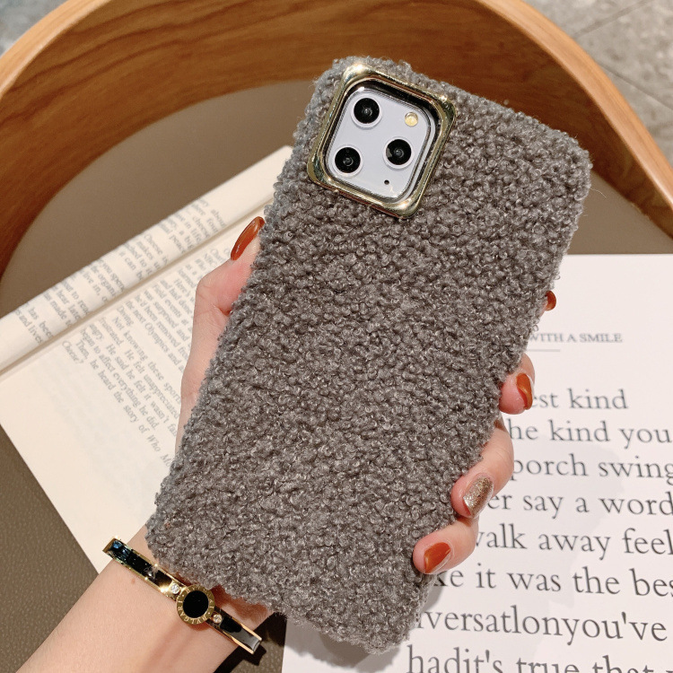 Lamb Plush Mobile Phone Case - Variation 4