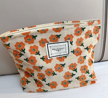 Makeup Bag Image 2