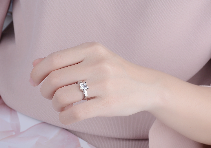 Women's Ring 3