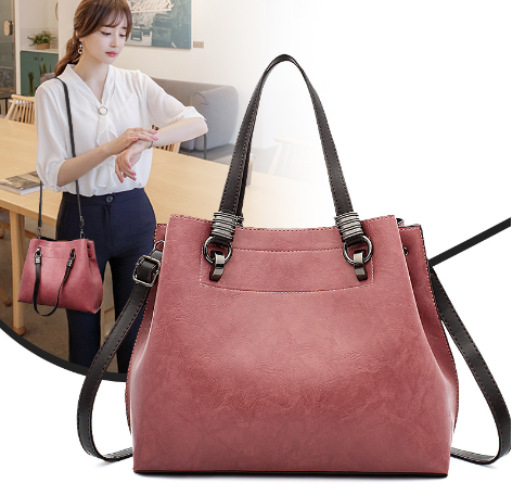 Interior of Single Shoulder Bag