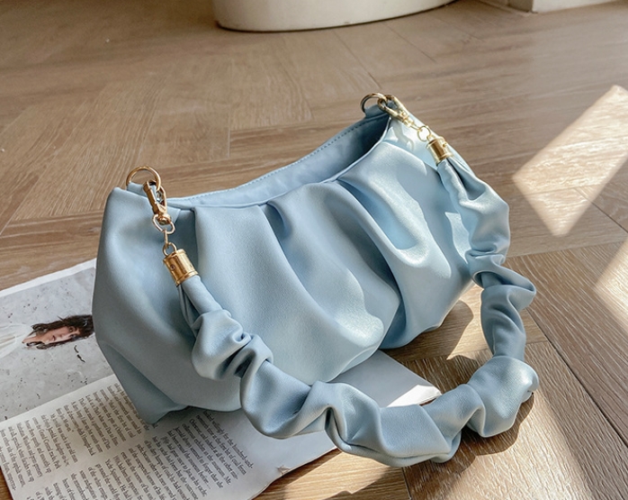Cloud Bag Image 4