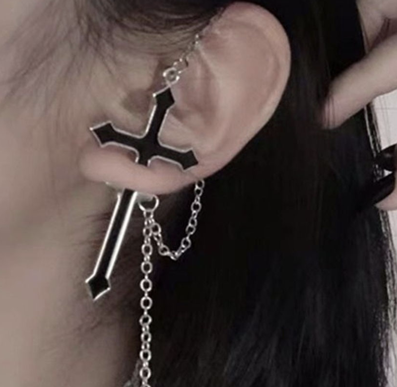 Earring Image 2
