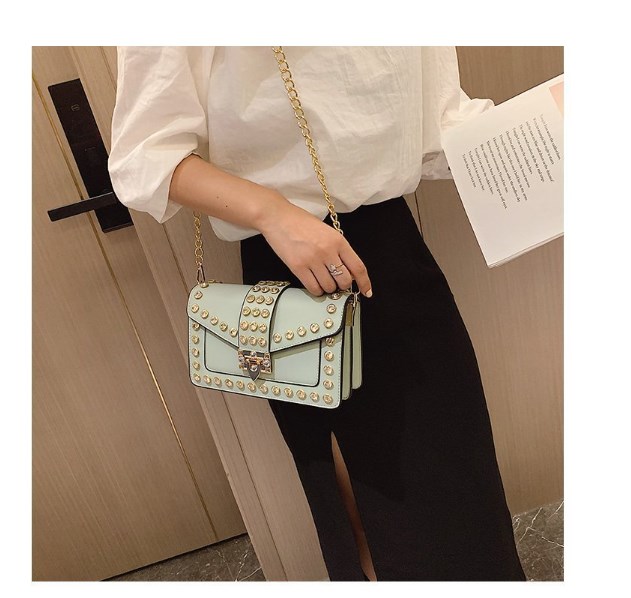 Rivet Chain Shoulder Bag - Pink