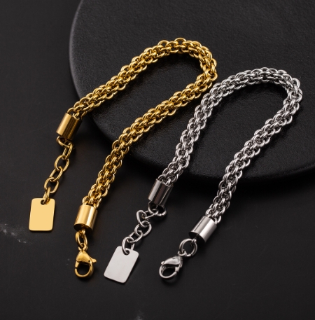 Cuban Chain Bracelet in Silvery