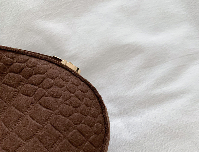 Crescent Armpit Handbag Image 1